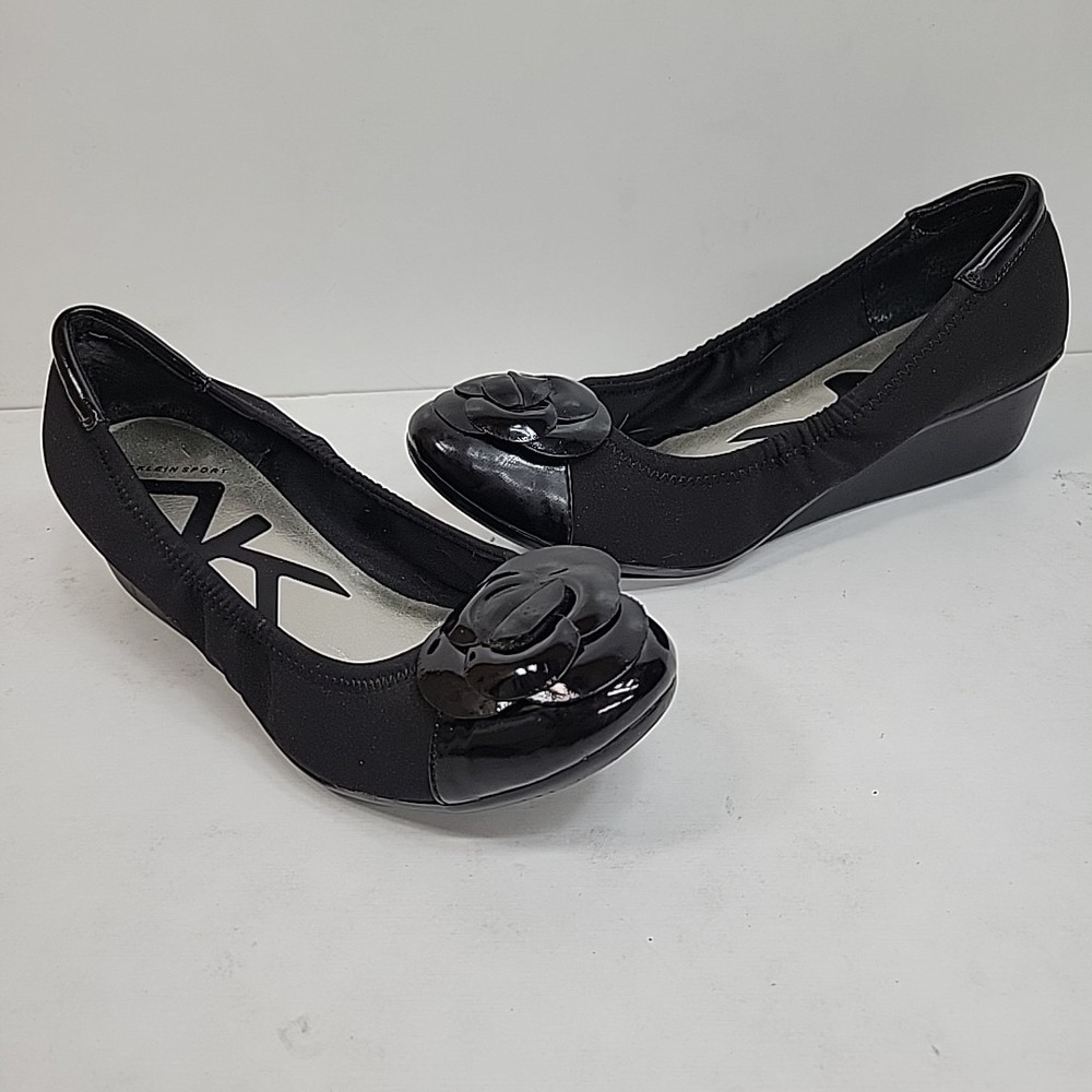 Anne Klein Sport Black Round Toe Slip On‎ Size 8.5 Wedge Heel Non Slip Preppy